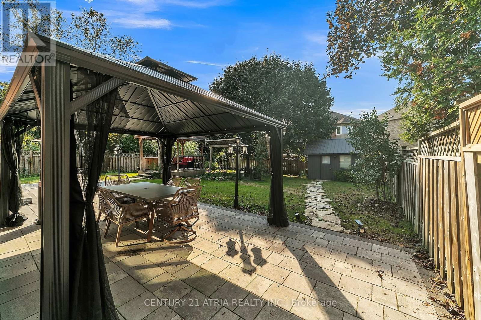 65 WORTHINGTON AVENUE Image 48