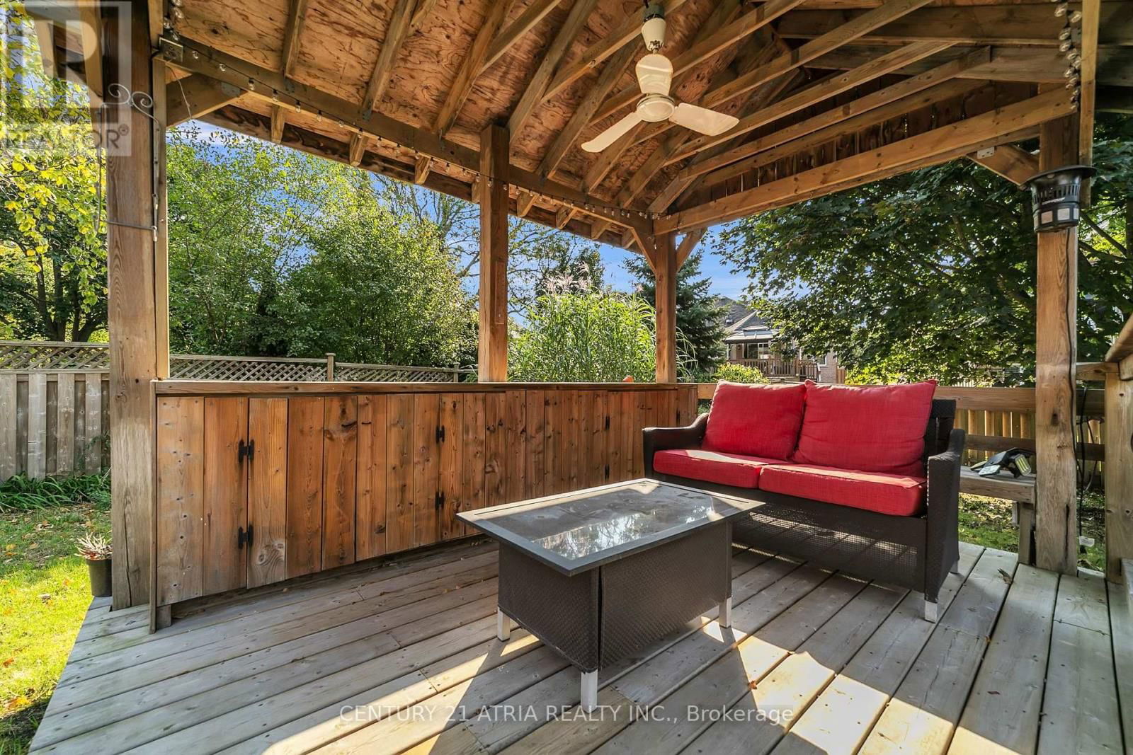 65 WORTHINGTON AVENUE Image 50