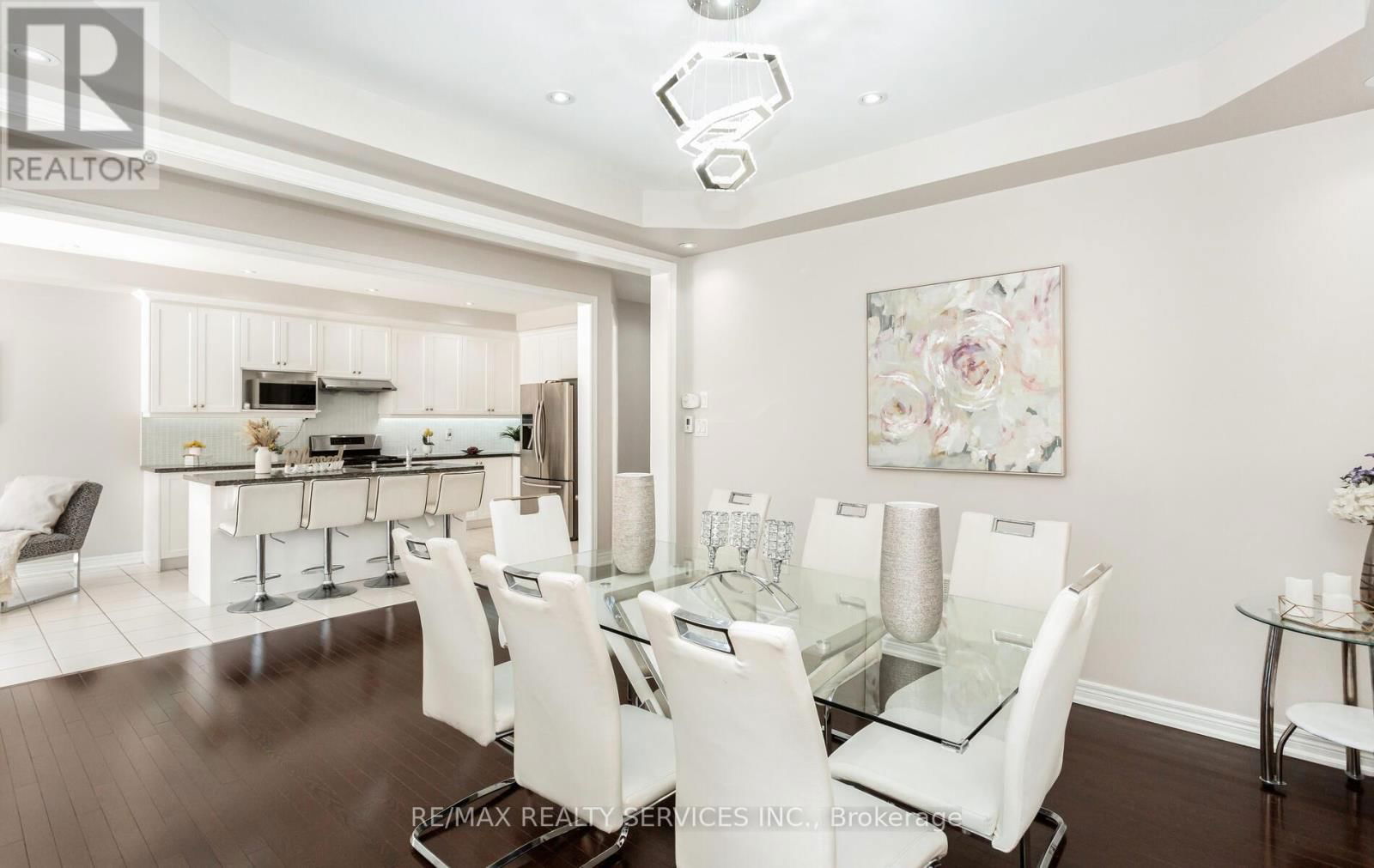 153 ALGOMA DRIVE Image 17