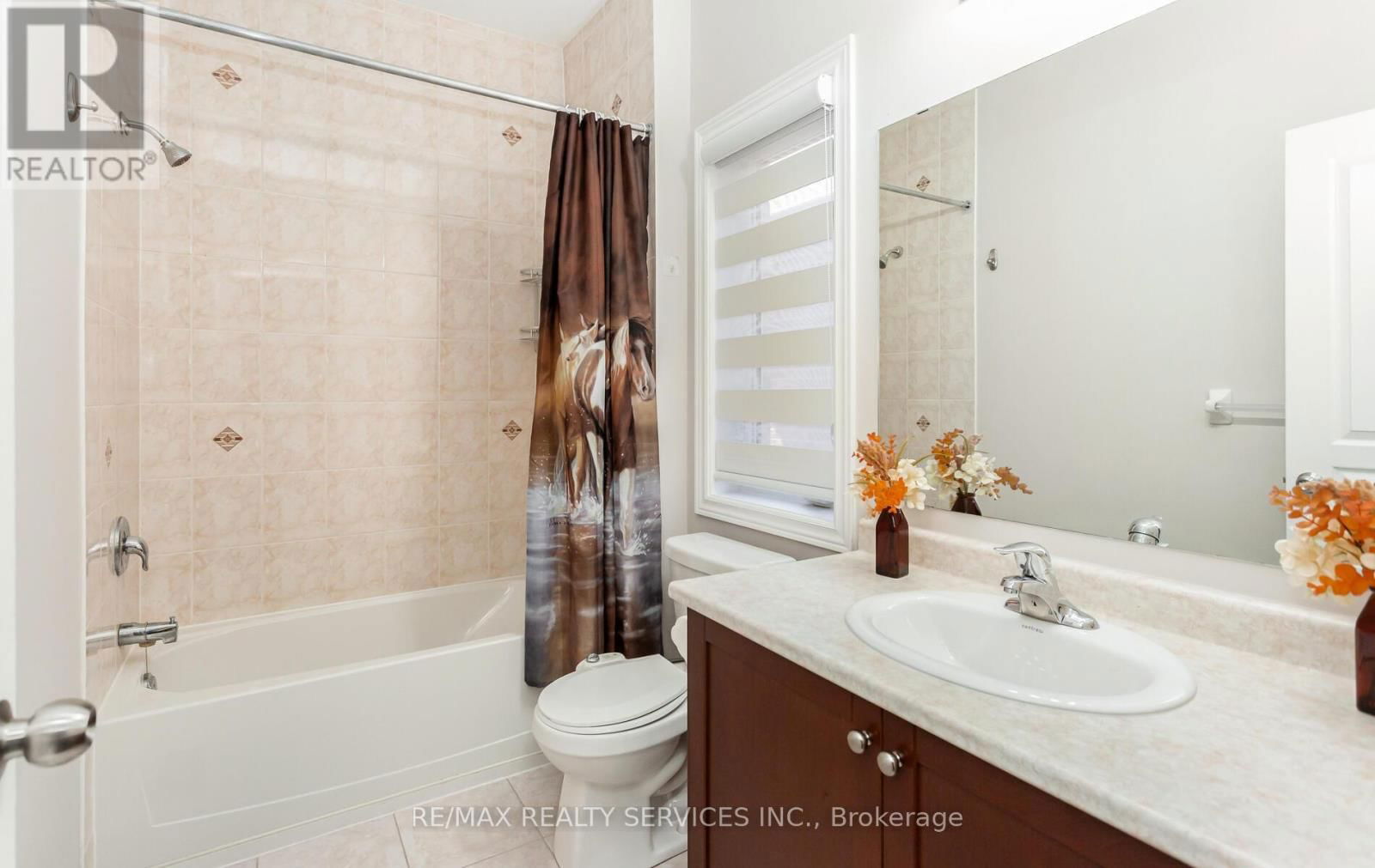 153 ALGOMA DRIVE Image 27