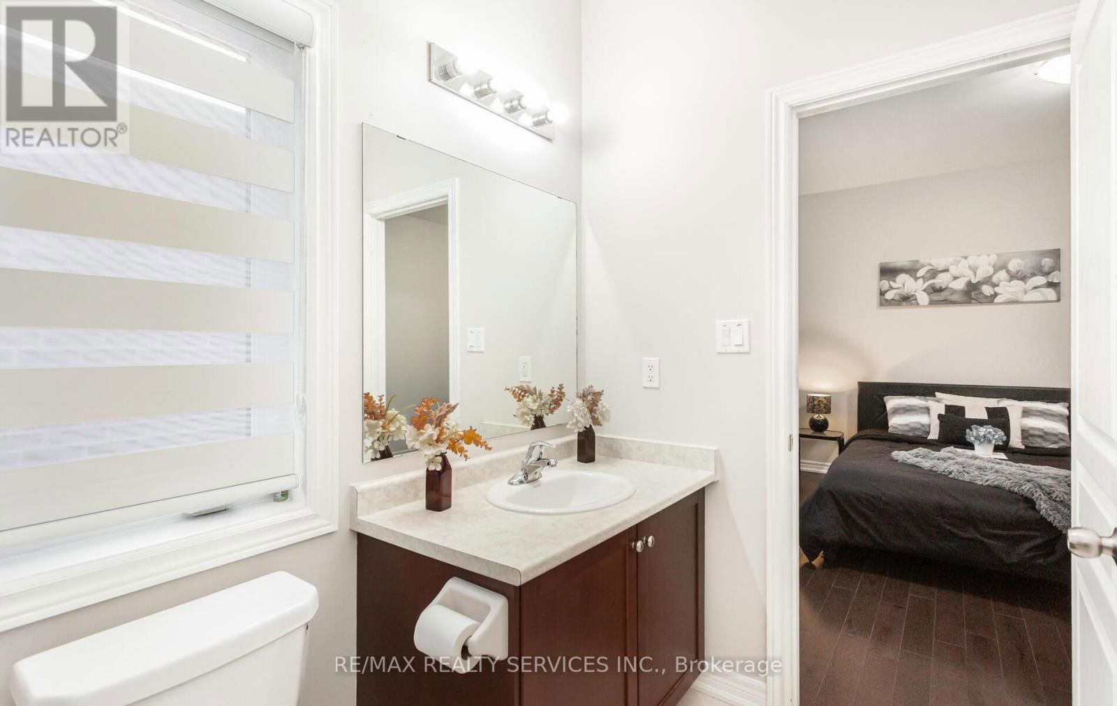 153 ALGOMA DRIVE Image 28