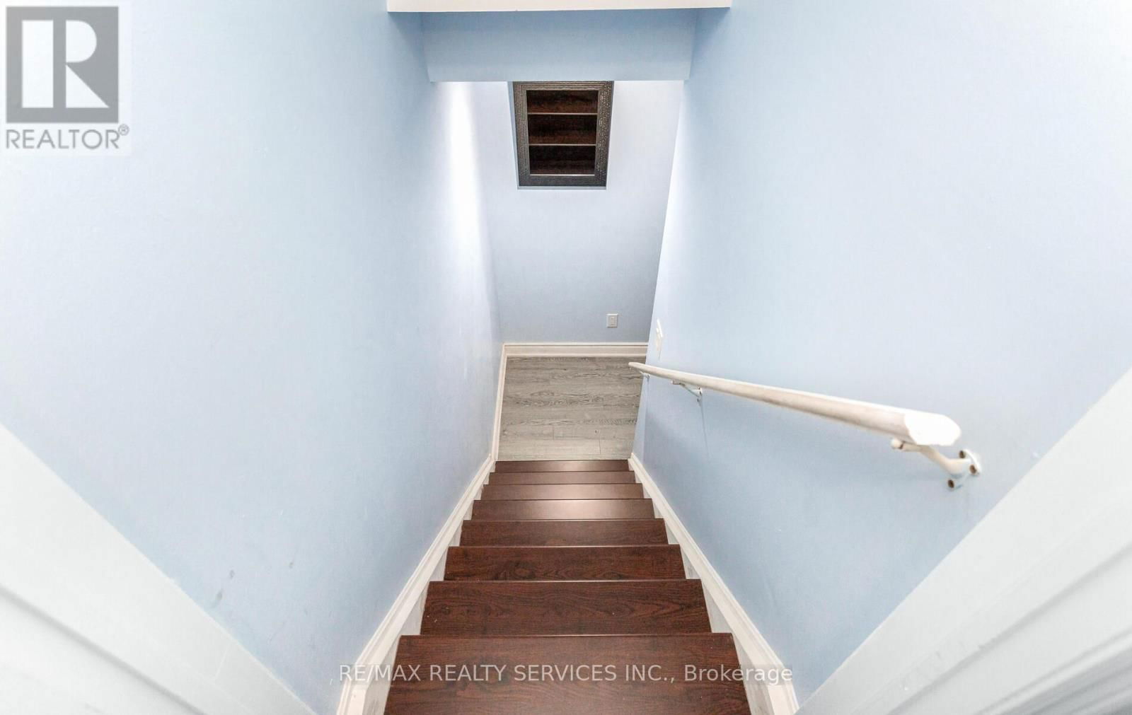 153 ALGOMA DRIVE Image 37