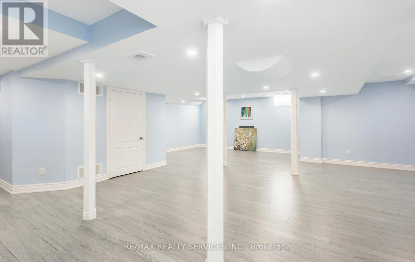 153 ALGOMA DRIVE Image 38