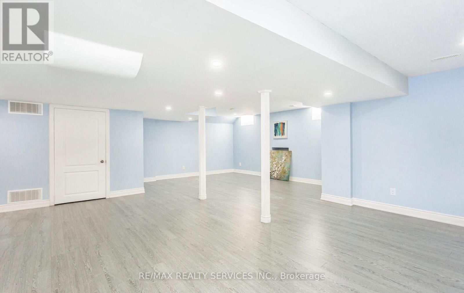 153 ALGOMA DRIVE Image 39