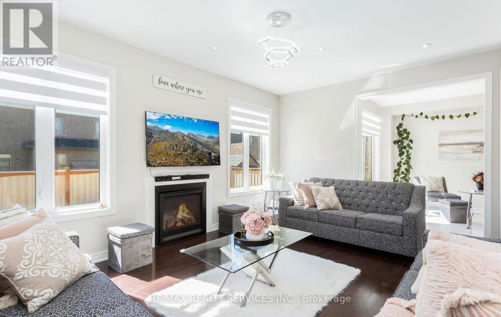 153 ALGOMA DRIVE Image 9