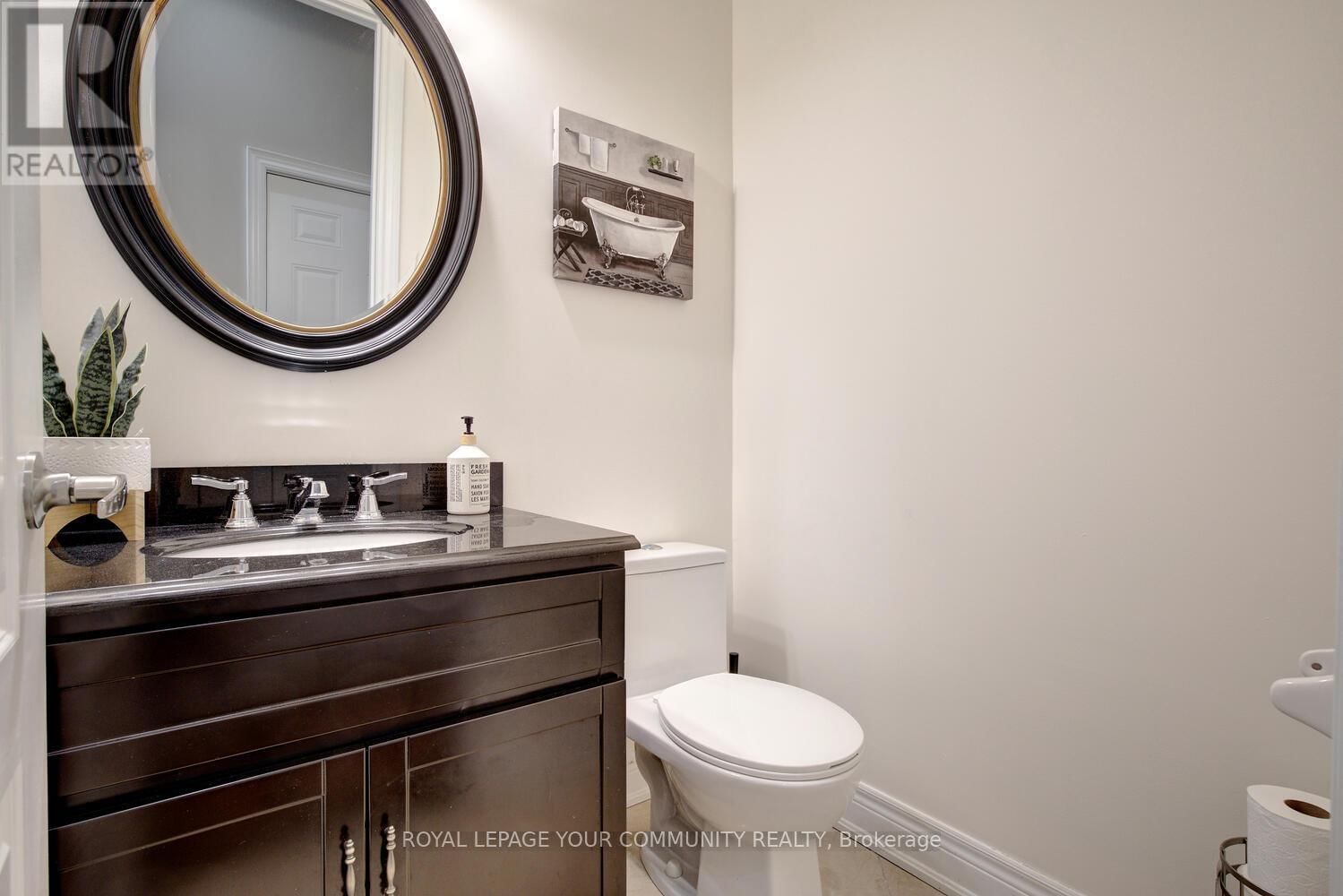 38 ALROB COURT Image 25
