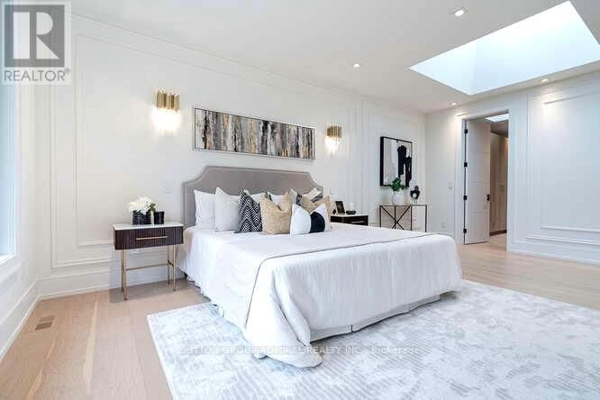 98 BABCOMBE DRIVE Image 19
