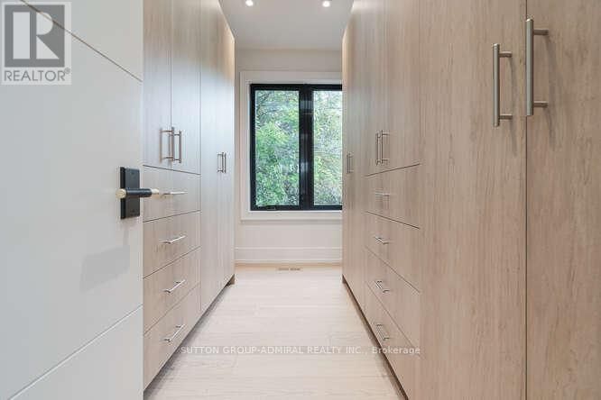 98 BABCOMBE DRIVE Image 22