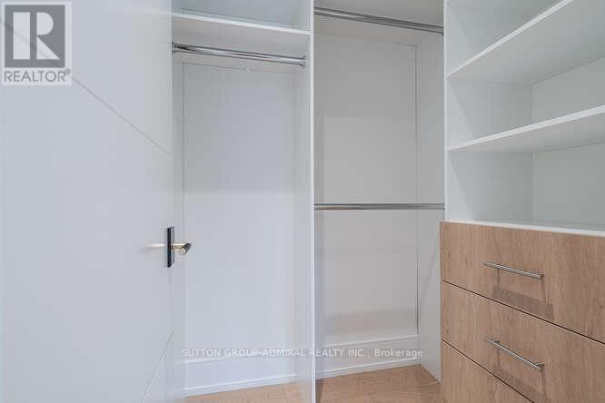 98 BABCOMBE DRIVE Image 30