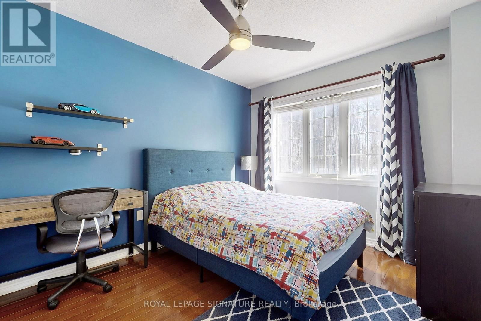 72 AUTUMN GLOW DRIVE Image 19