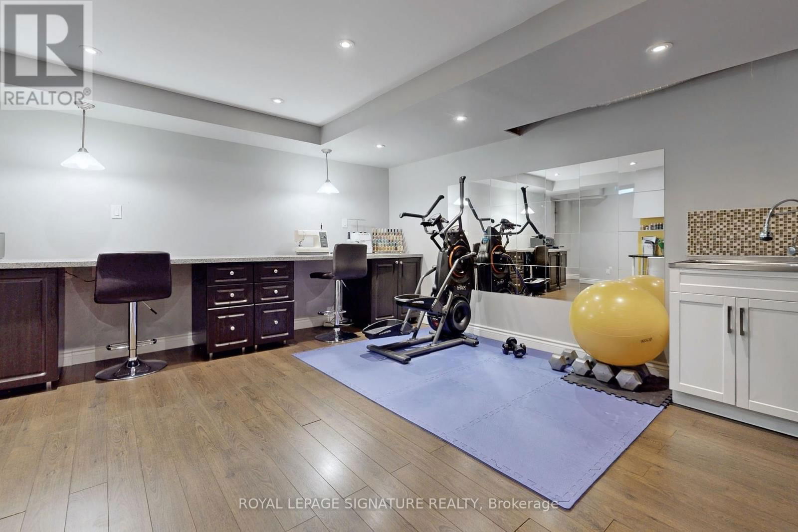 72 AUTUMN GLOW DRIVE Image 22