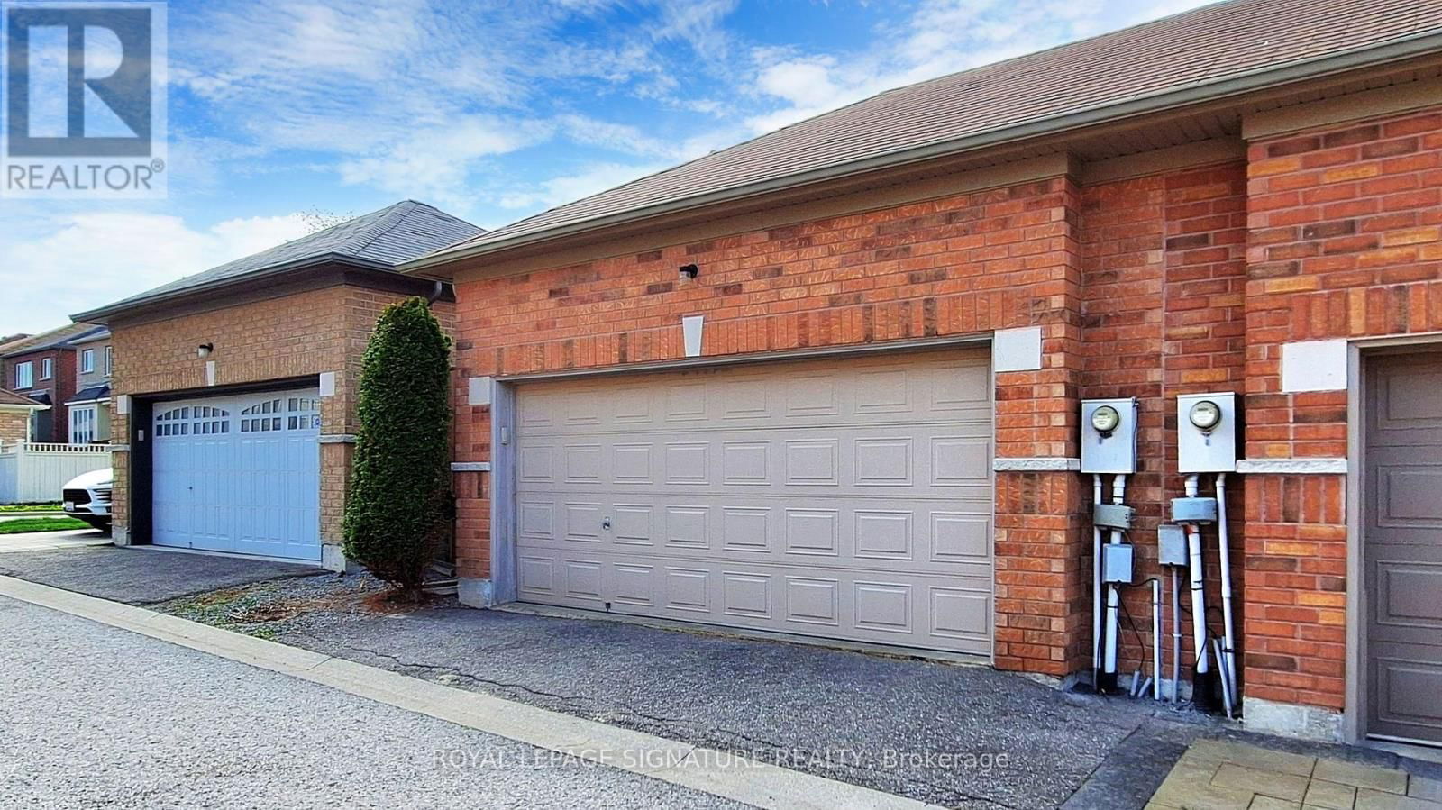 72 AUTUMN GLOW DRIVE Image 25