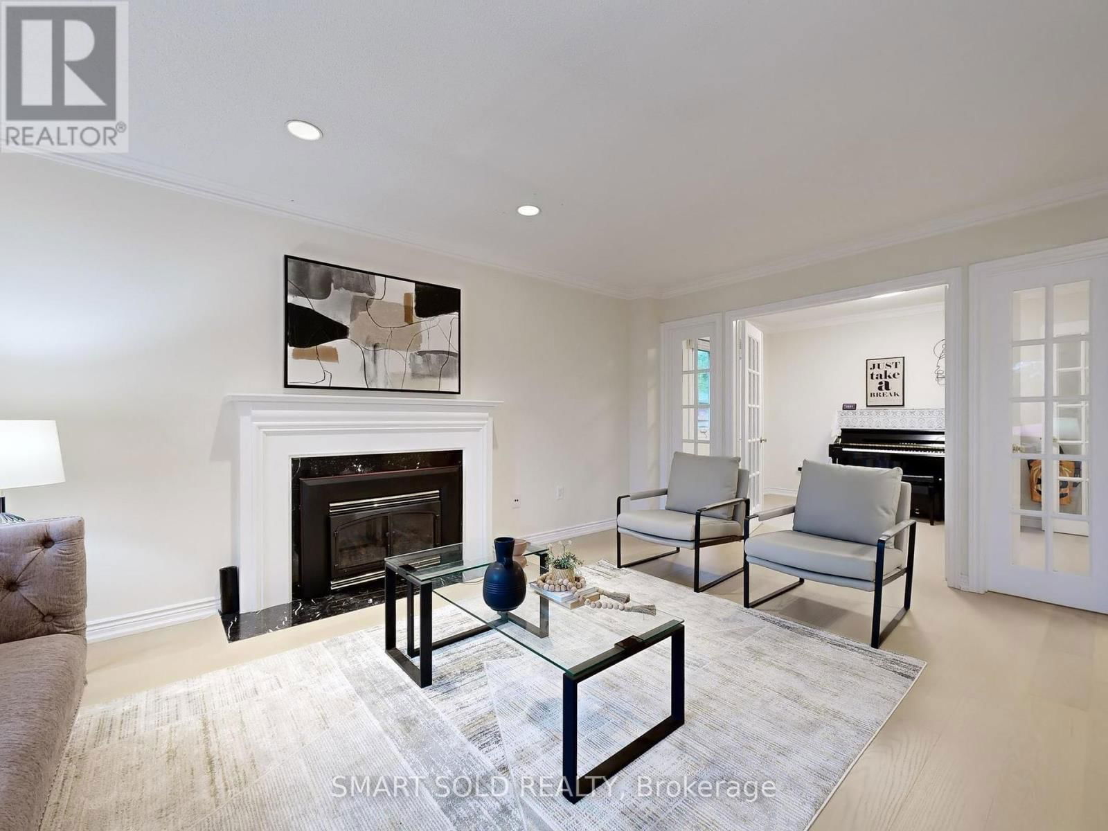 967 COMFORT LANE Image 10