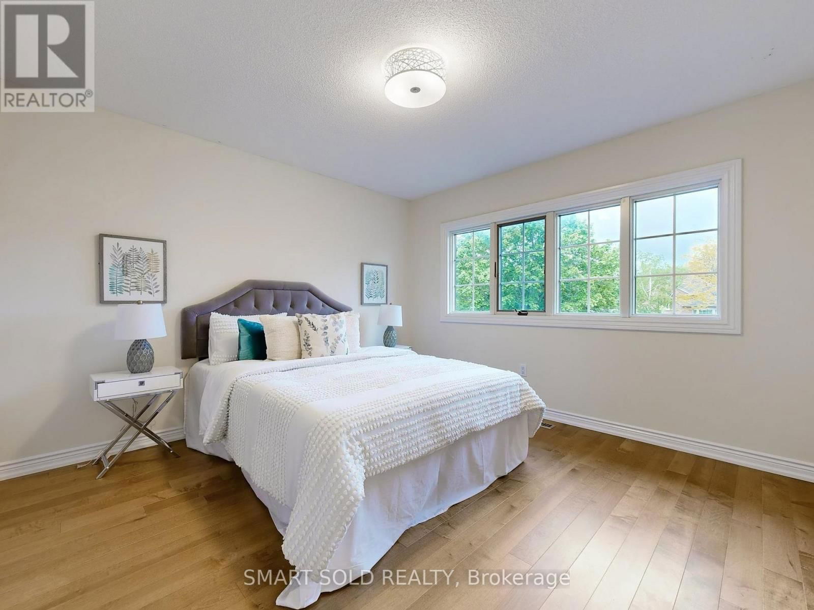 967 COMFORT LANE Image 22