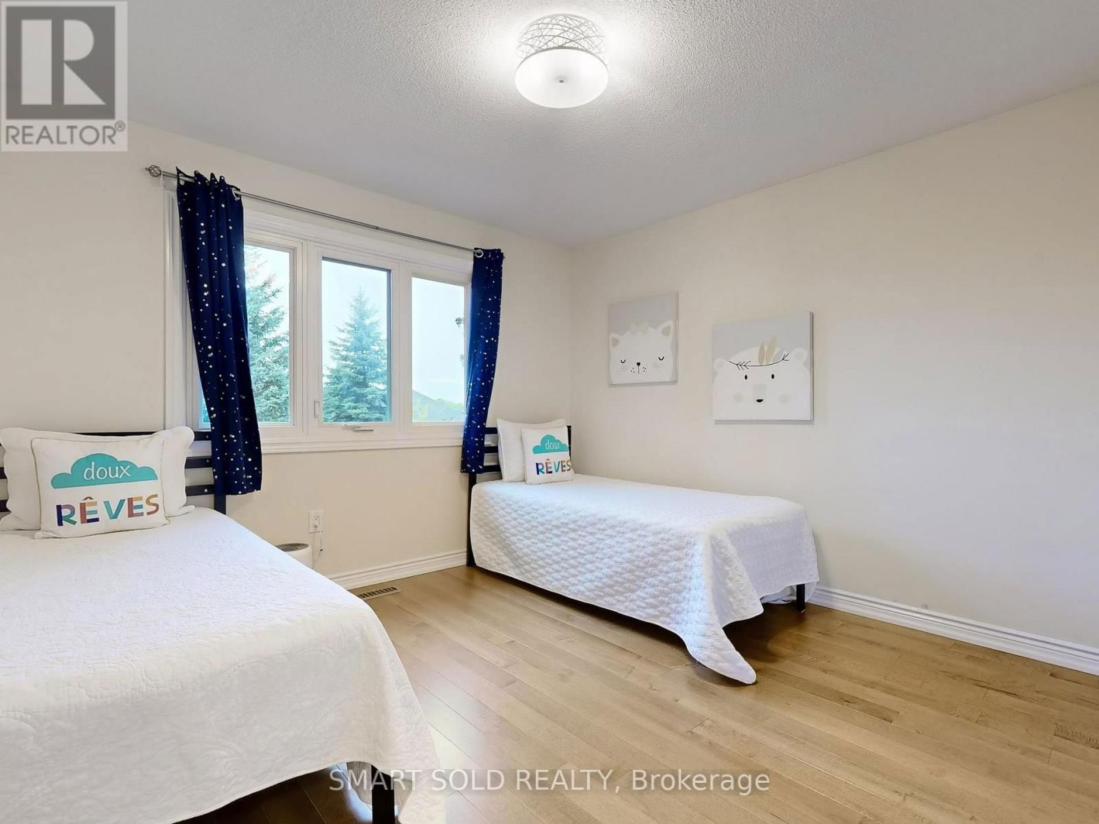 967 COMFORT LANE Image 23