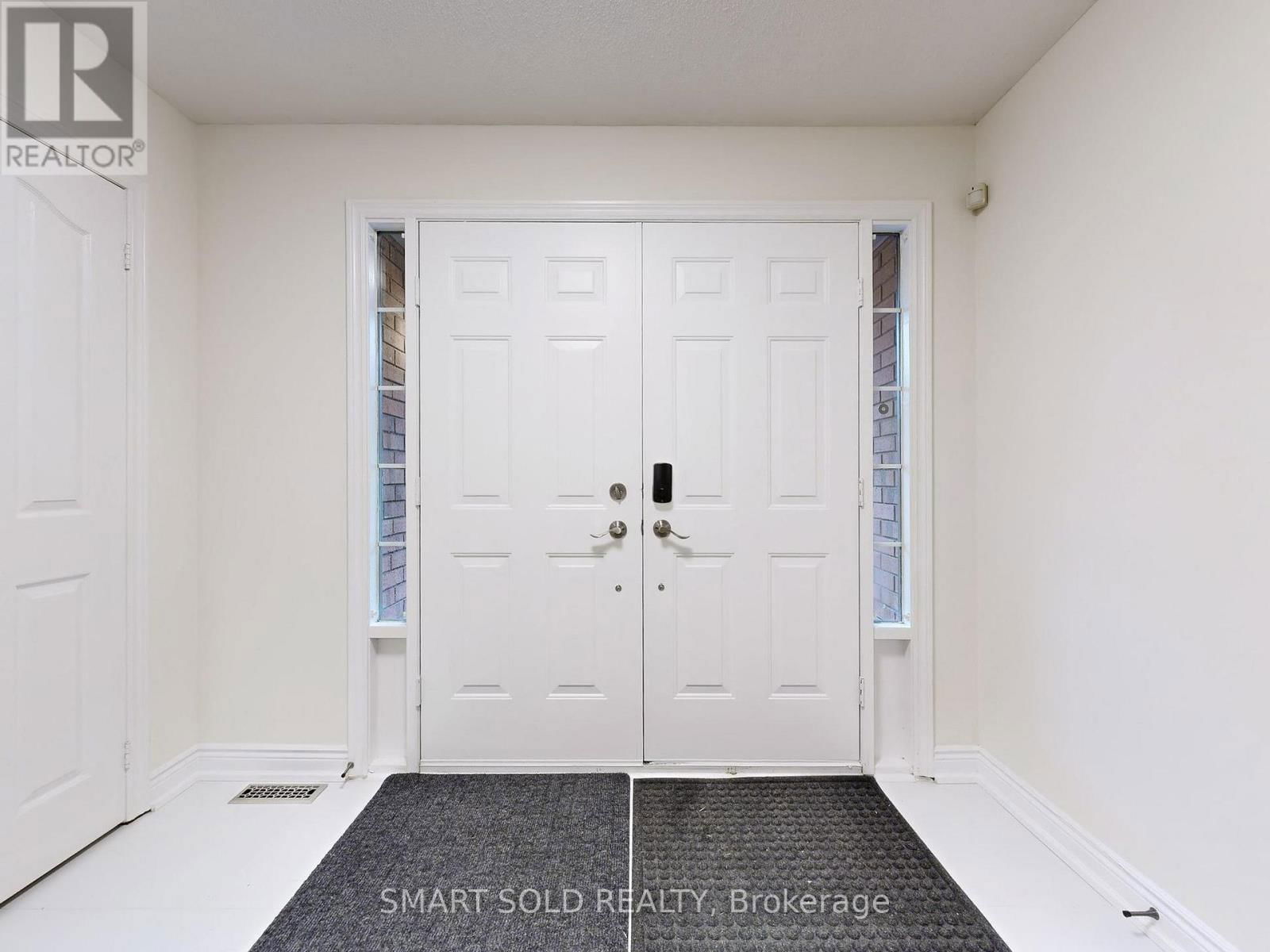 967 COMFORT LANE Image 33