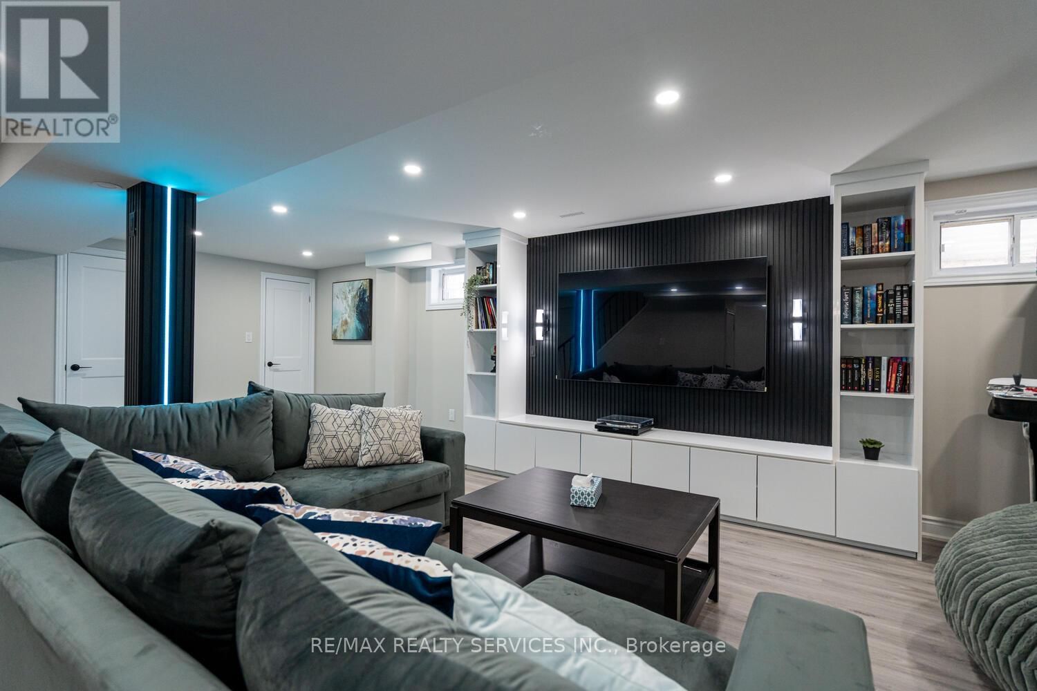 10 GOLD FINCH PLACE Image 41
