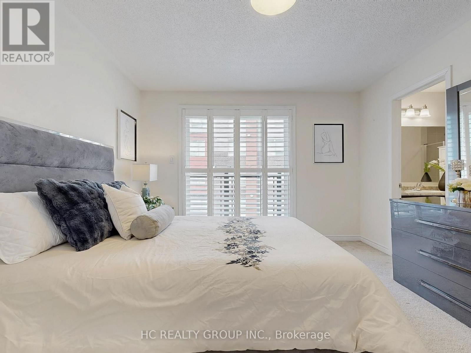 41 - 350 ARTHUR BONNER AVENUE Image 19
