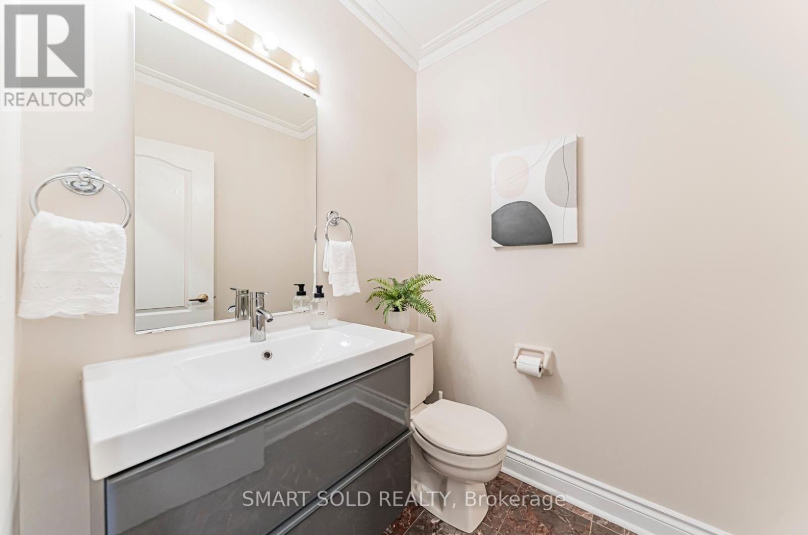 141 LARRATT LANE Image 21