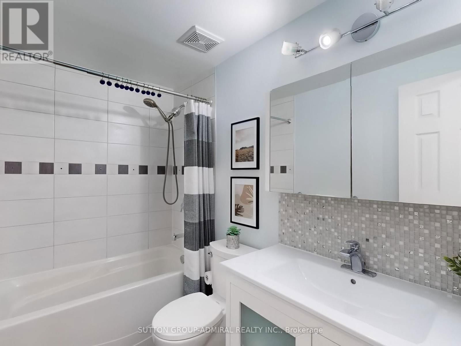57 PETER ANDREW CRESCENT Image 38