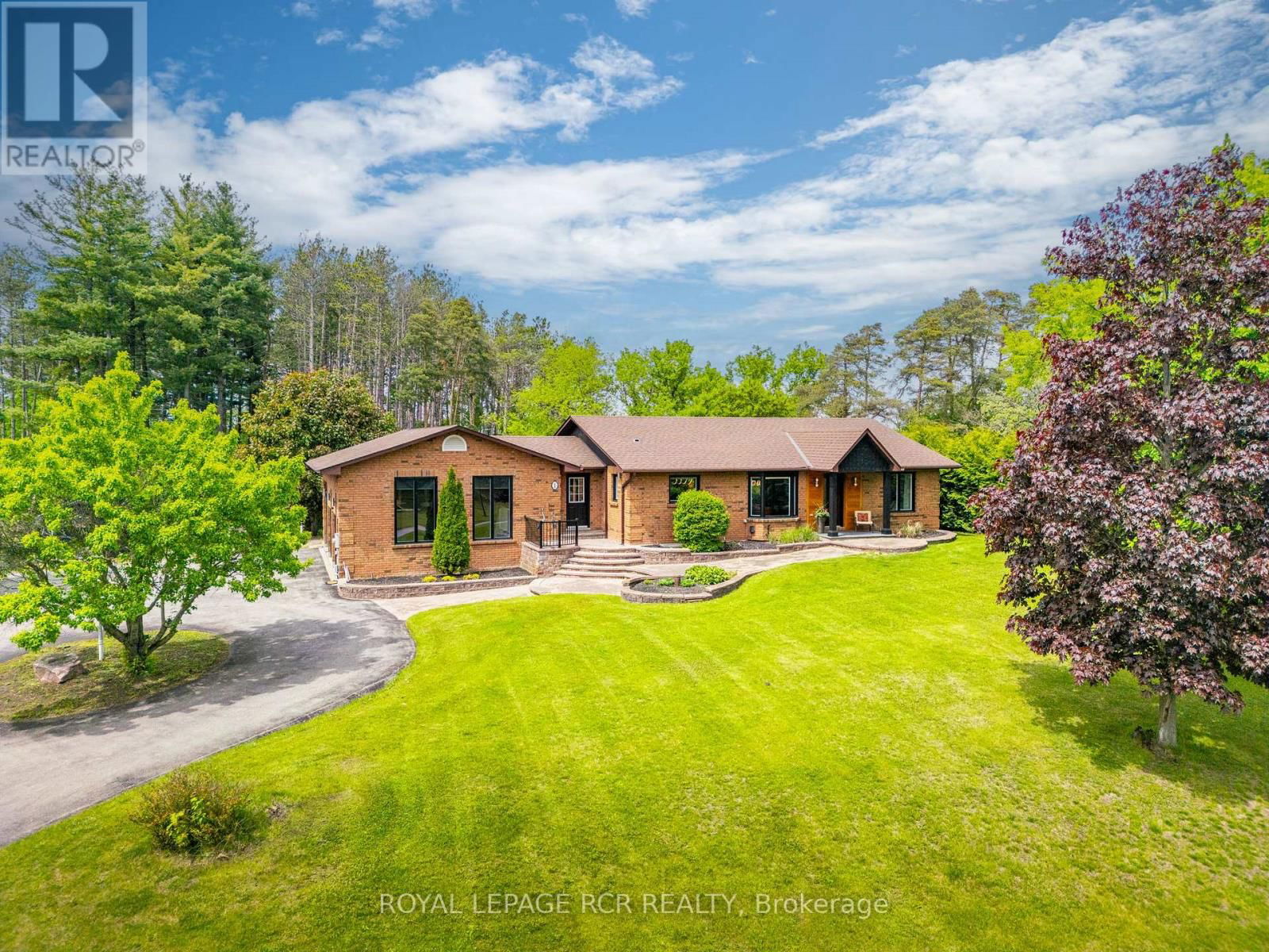 1 LORMIK DRIVE Image 1