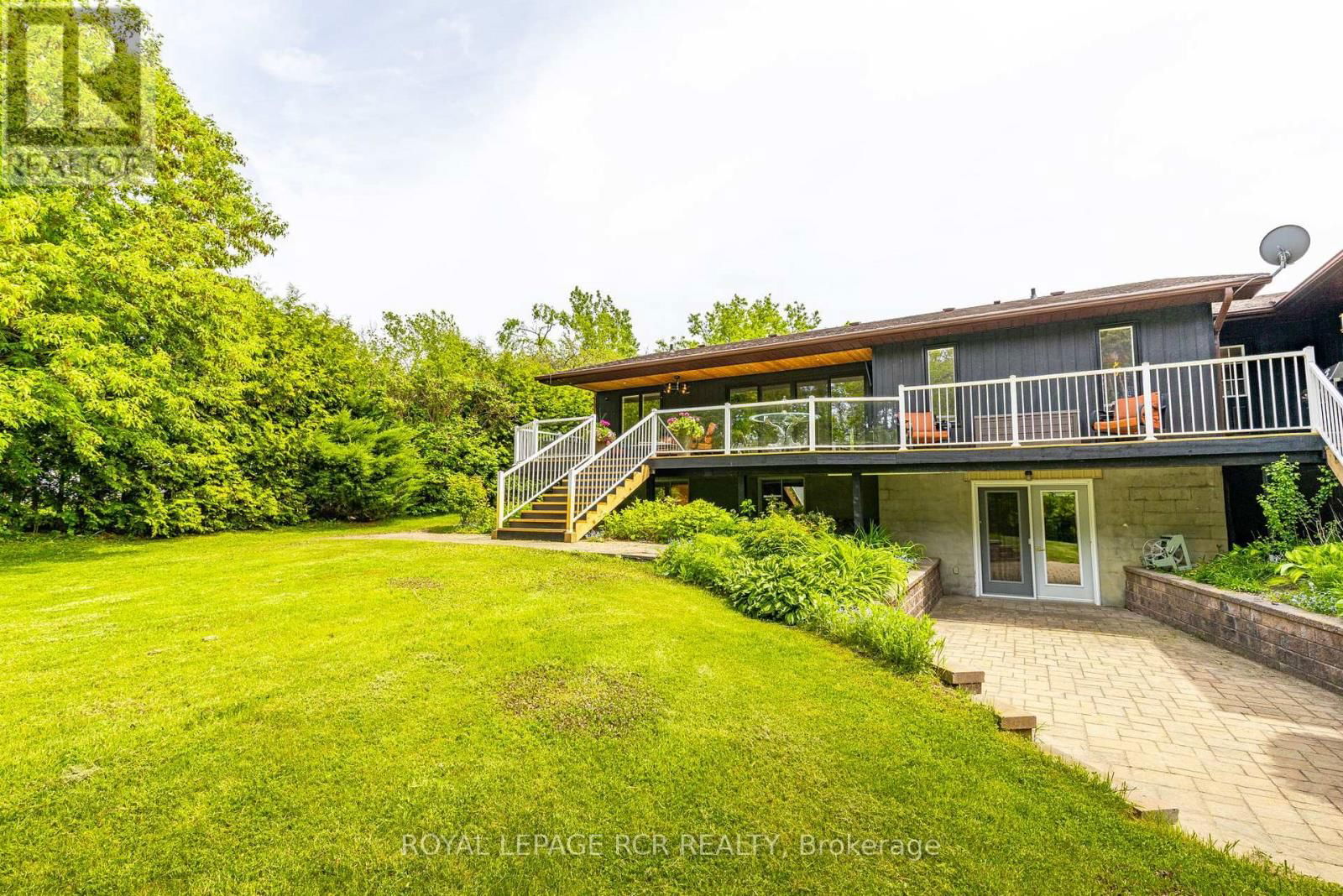 1 LORMIK DRIVE Image 41