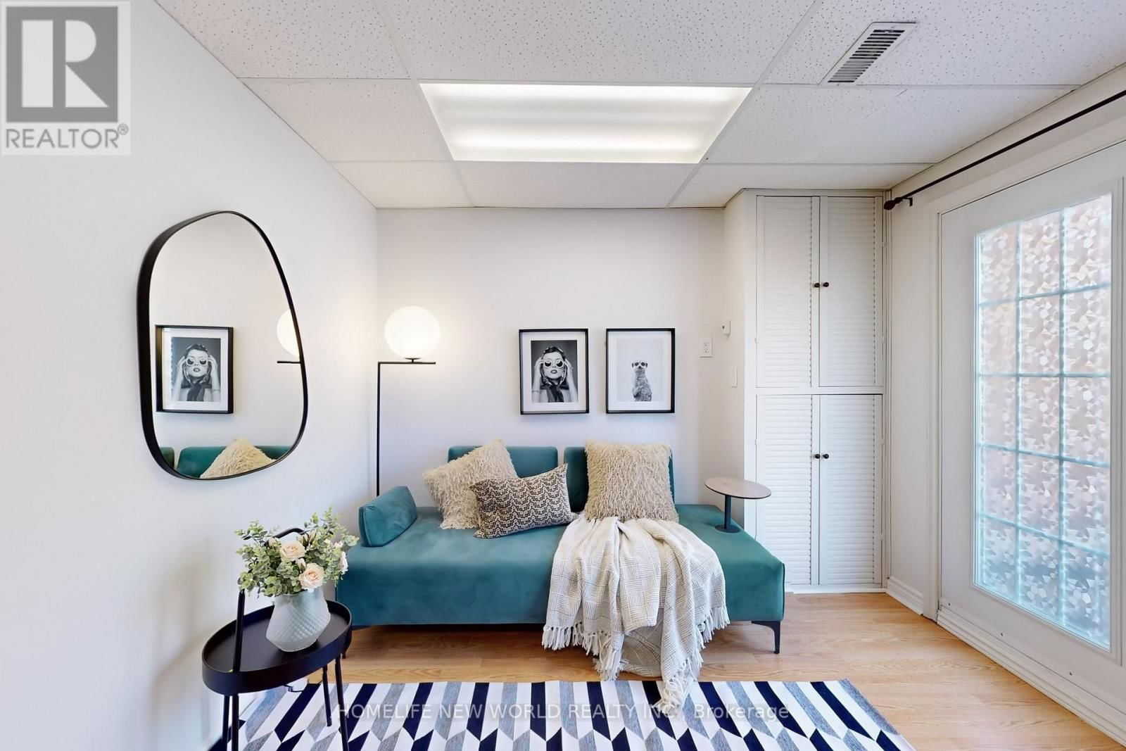 285 LORNE AVENUE Image 31
