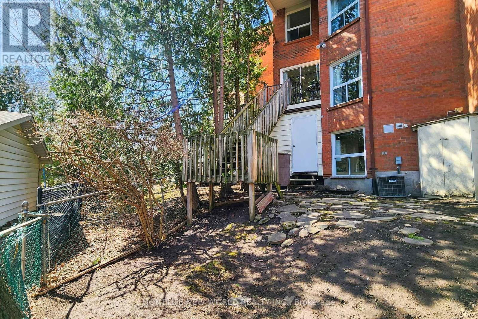 285 LORNE AVENUE Image 46