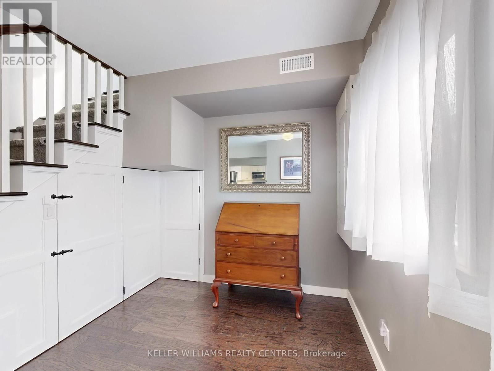 794 WILLOW AVENUE Image 14