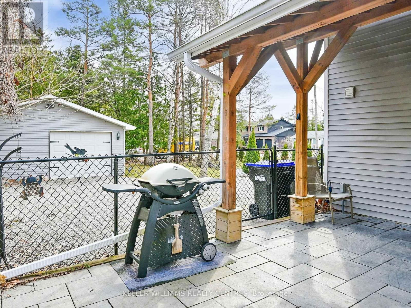 794 WILLOW AVENUE Image 33