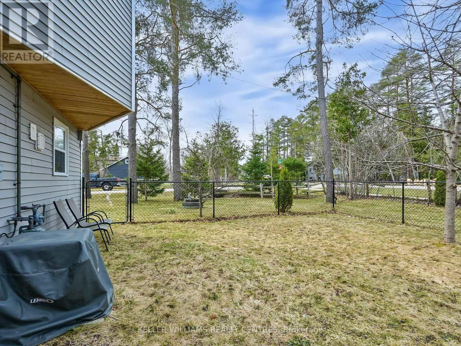 794 WILLOW AVENUE Image 35