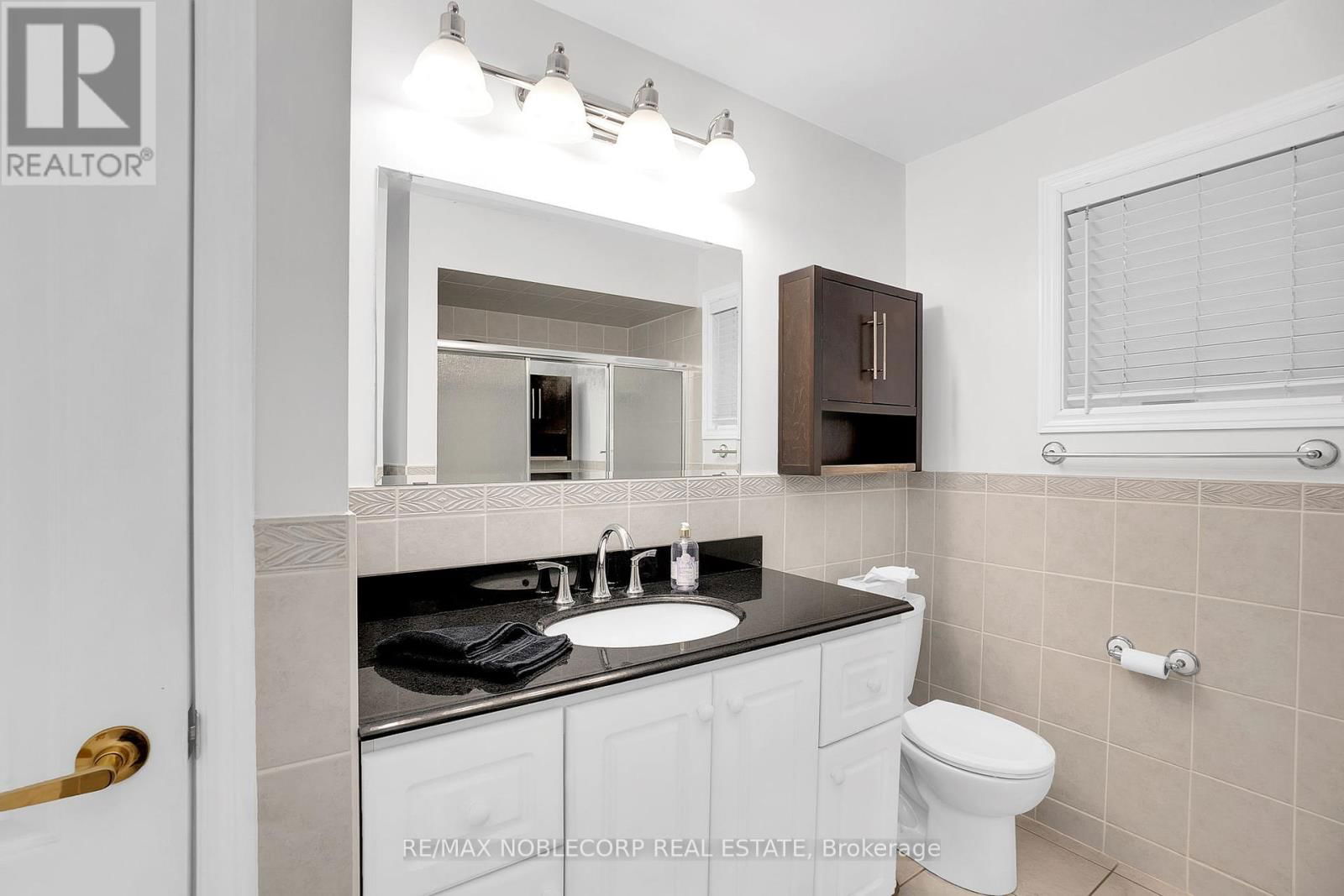 5 MATT COURT Image 18