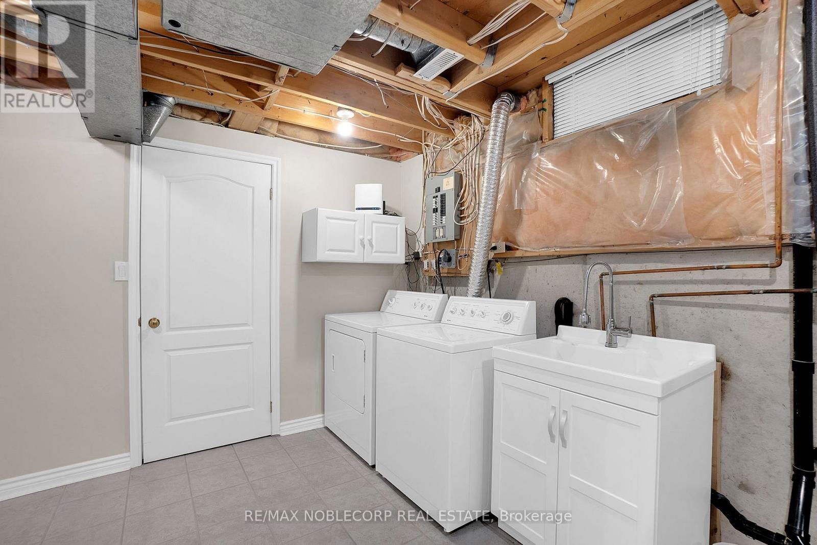 5 MATT COURT Image 24