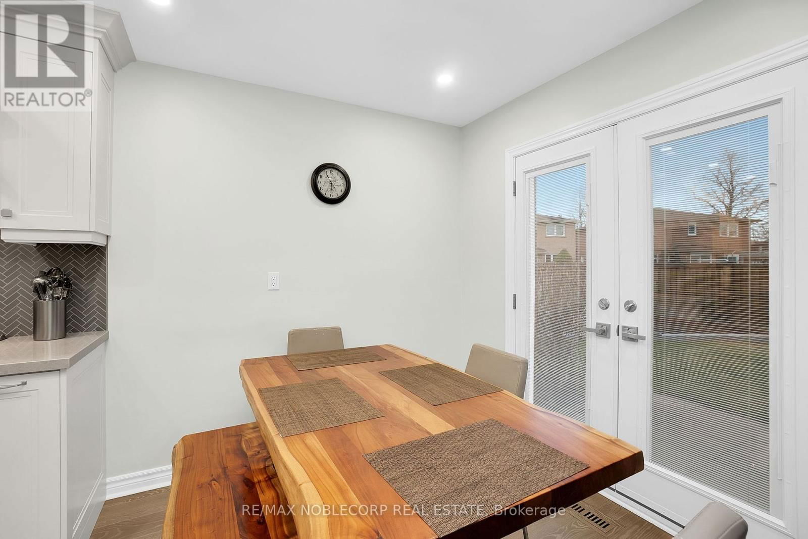 5 MATT COURT Image 8