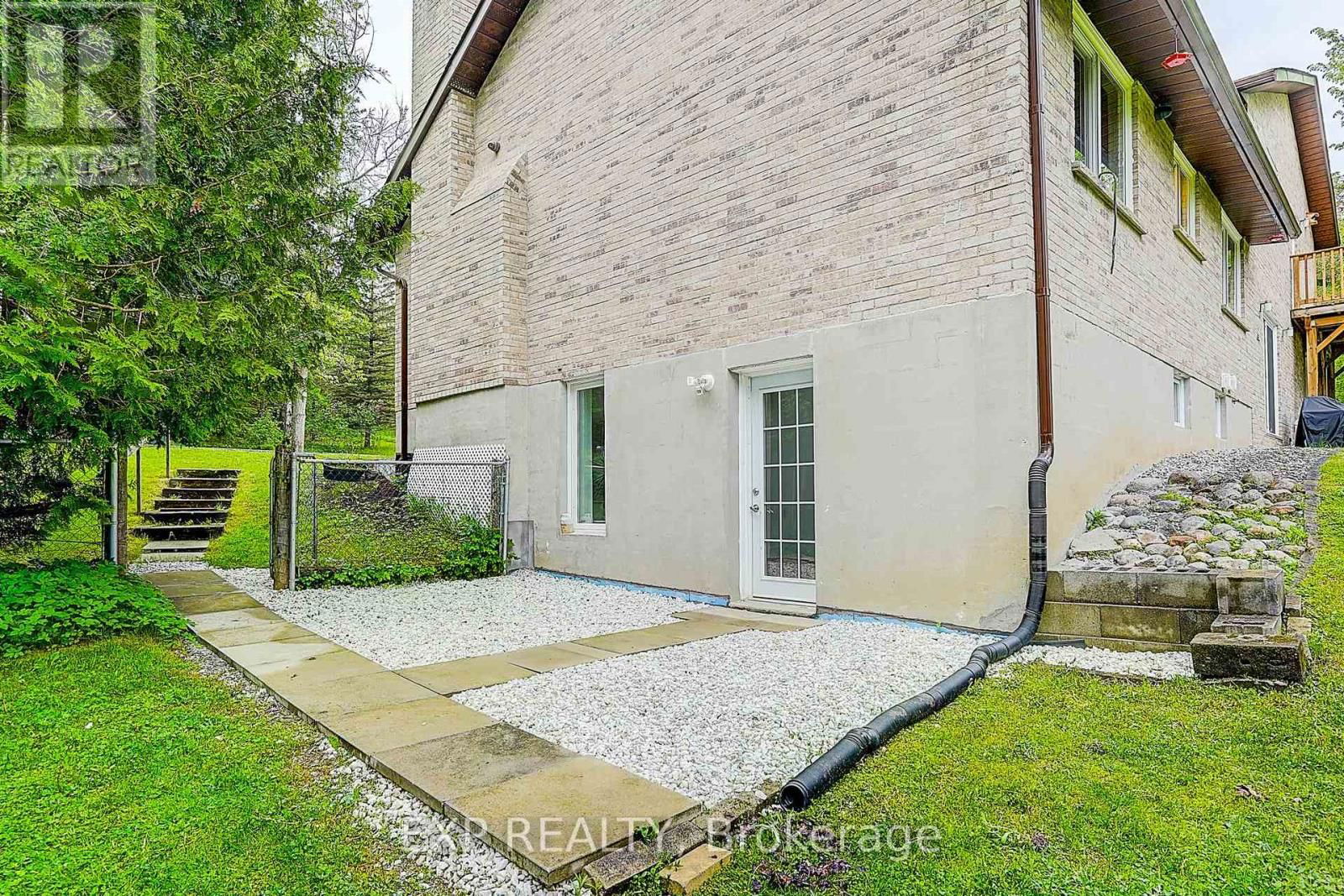 1717 ADJALA TECUMSETH TWN LINE Image 31