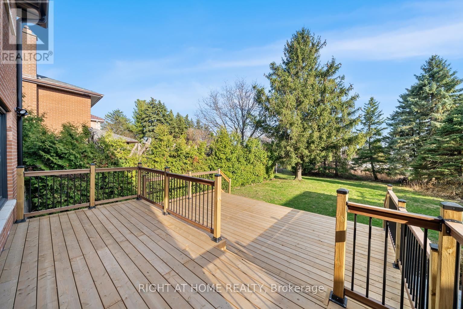 93 PEMBERTON ROAD Image 44