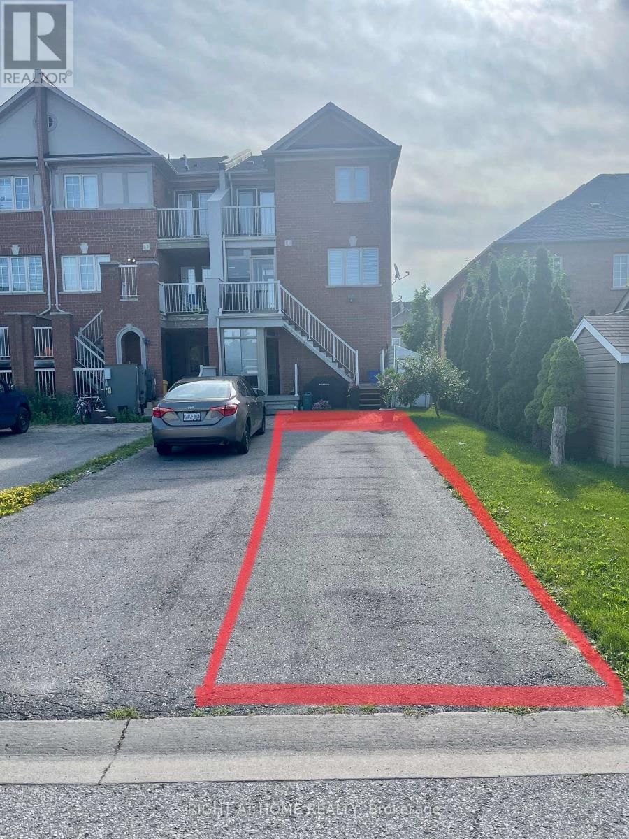 A - 2933 BUR OAK AVENUE Image 17