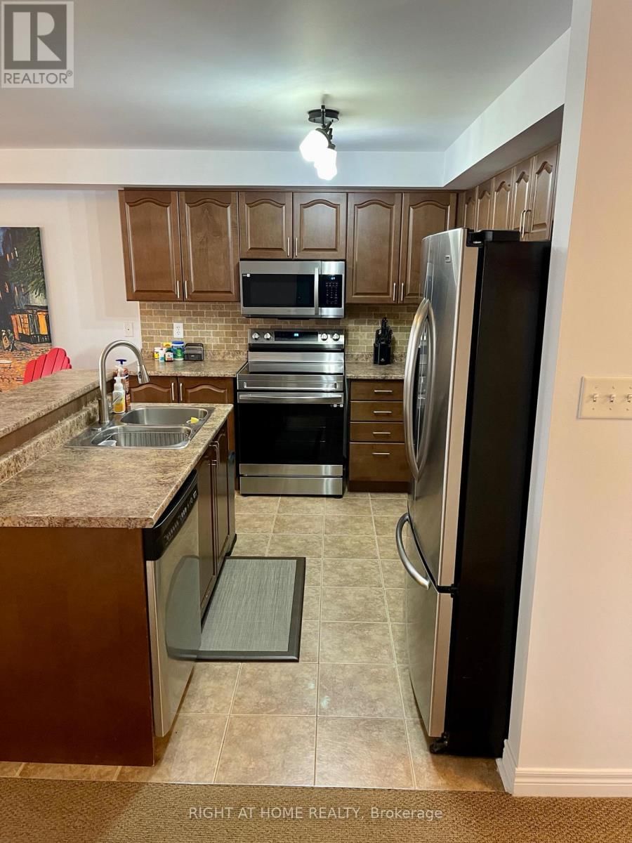 A - 2933 BUR OAK AVENUE Image 3