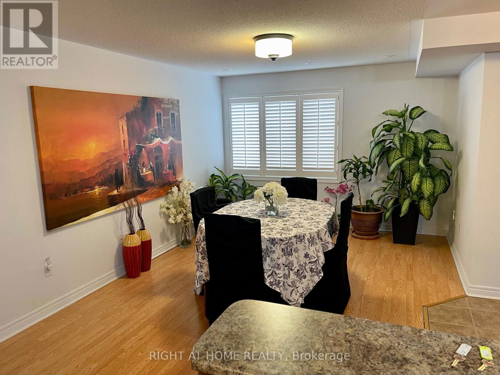 A - 2933 BUR OAK AVENUE Image 6