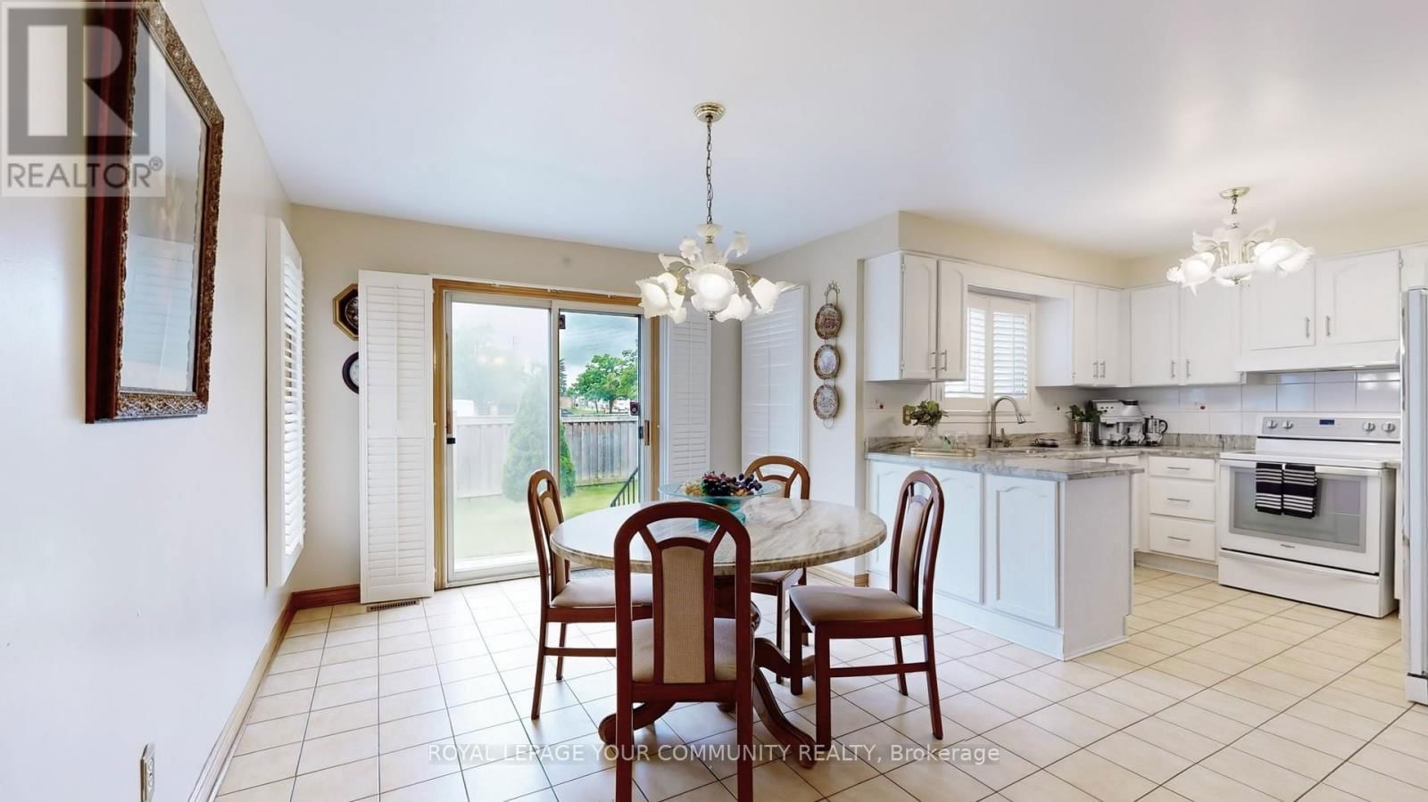 37 CABINET CRESCENT Image 12