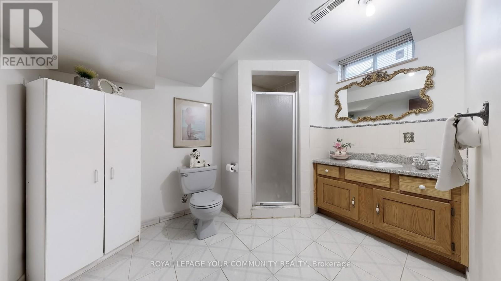 37 CABINET CRESCENT Image 39