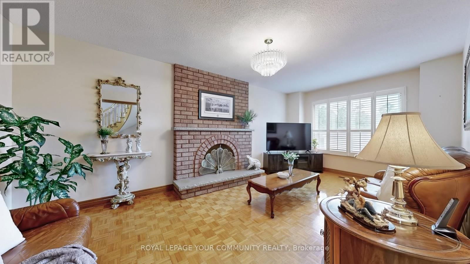 37 CABINET CRESCENT Image 8