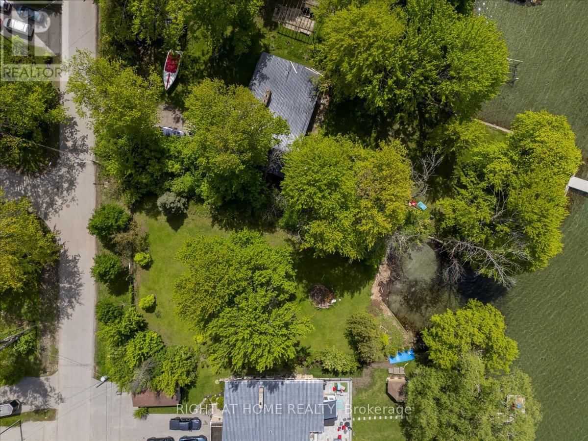 70 METRO ROAD SOUTH Image 40