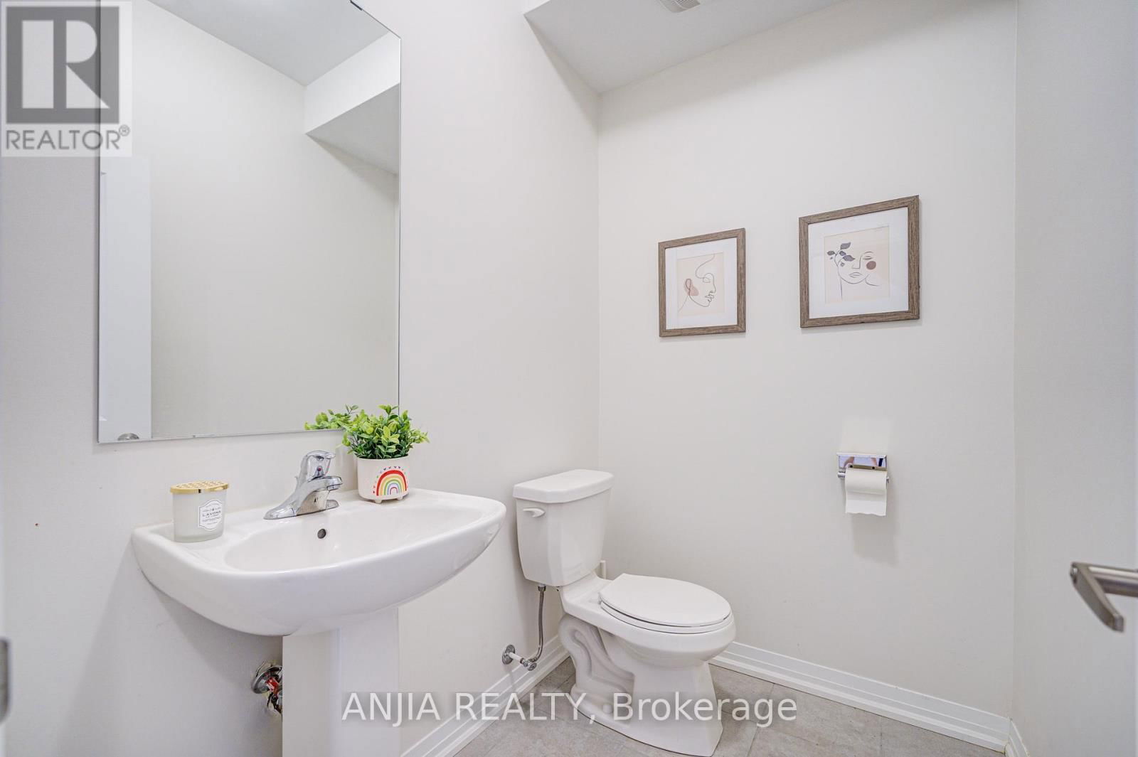 3 CARNEROS WAY Image 30