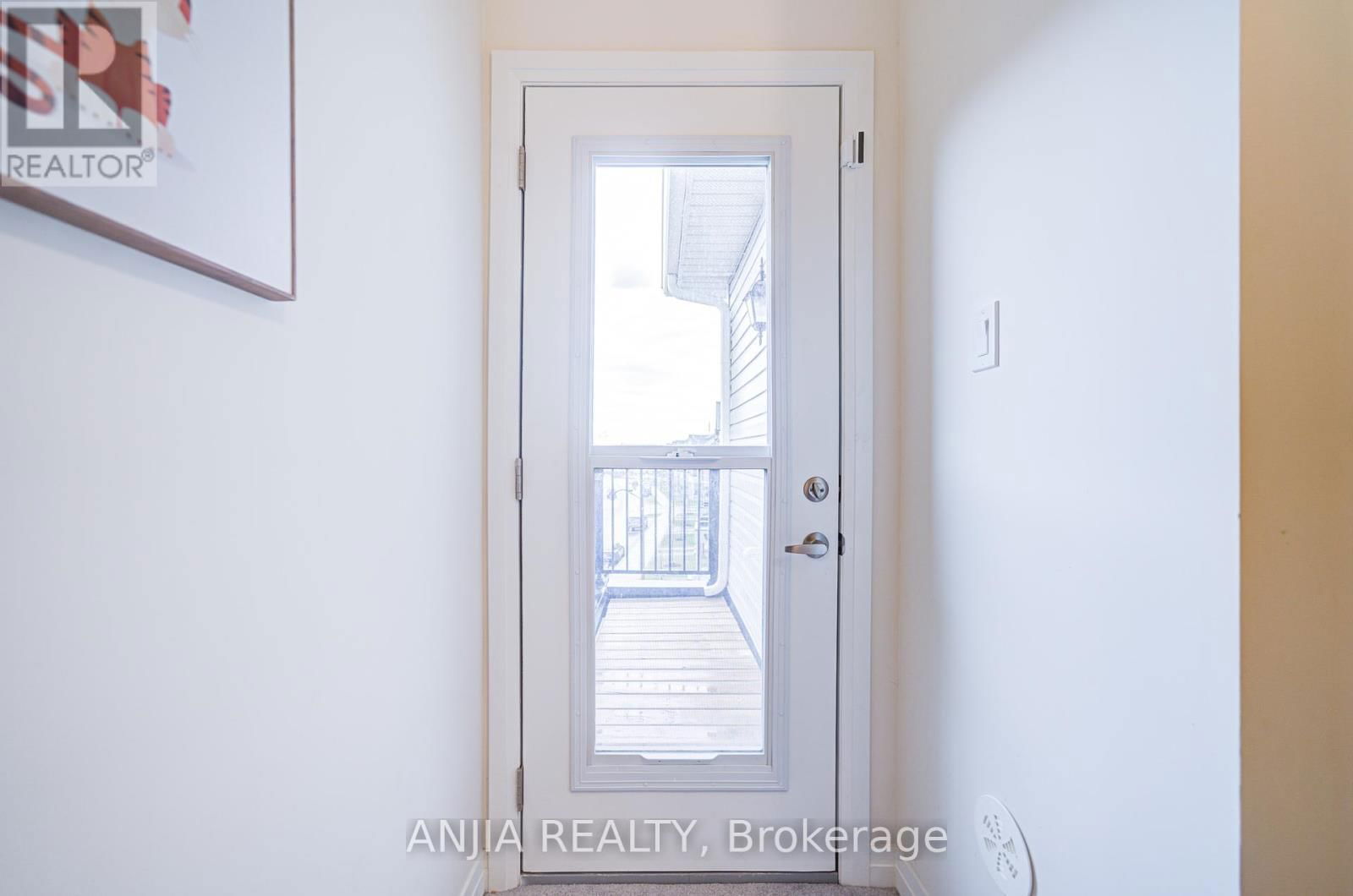 3 CARNEROS WAY Image 42