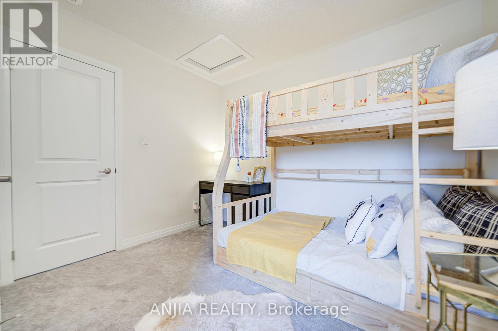 3 CARNEROS WAY Image 49
