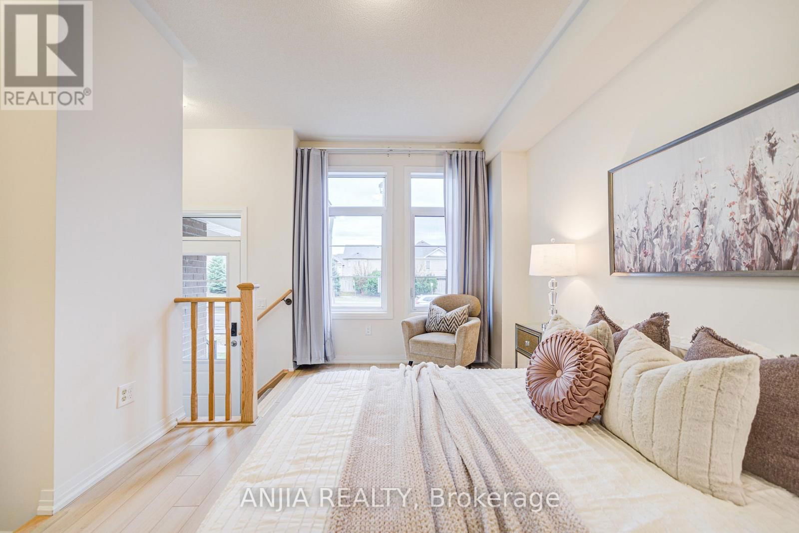 3 CARNEROS WAY Image 7