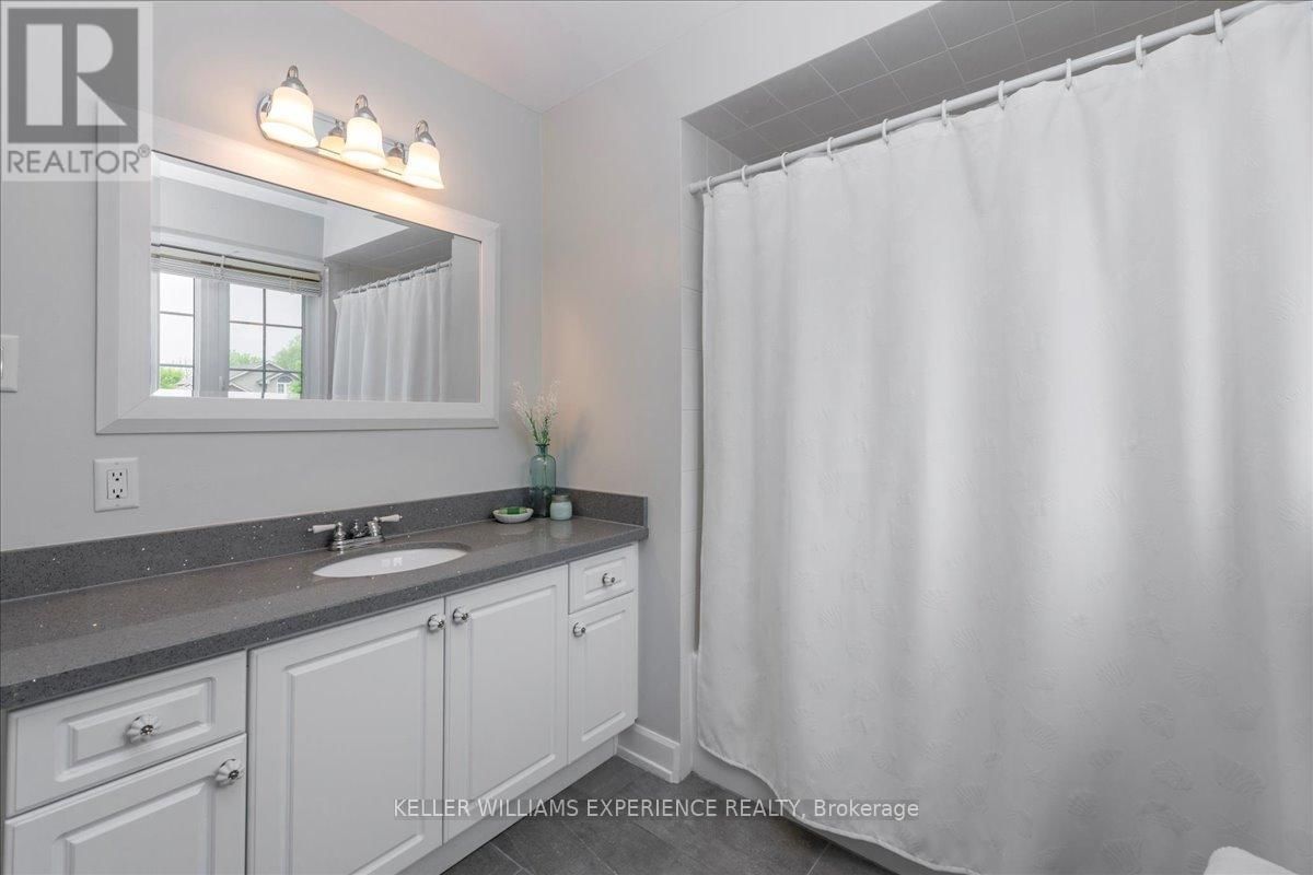 472 HAINES STREET Image 19