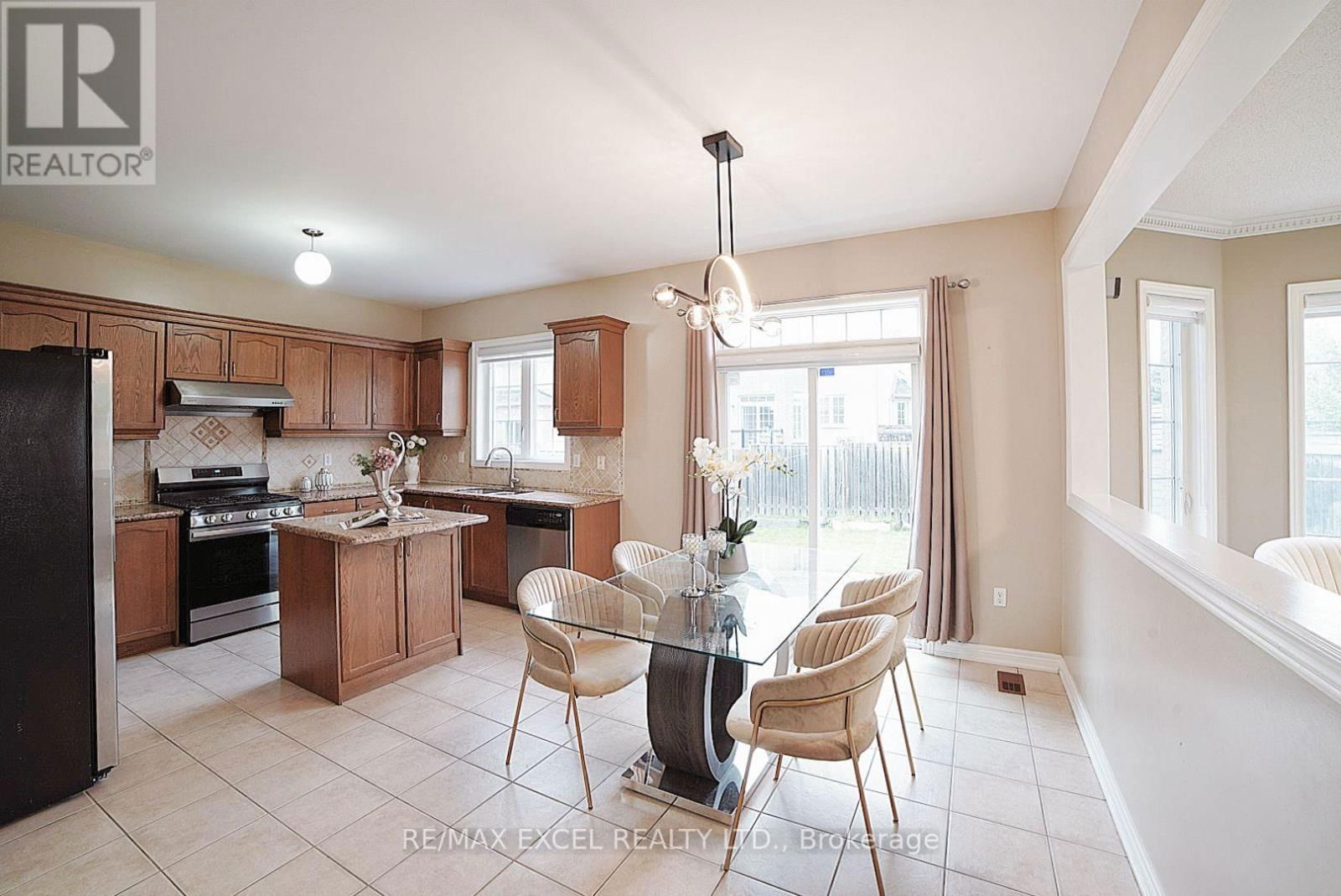 57 BATCHFORD CRESCENT Image 9