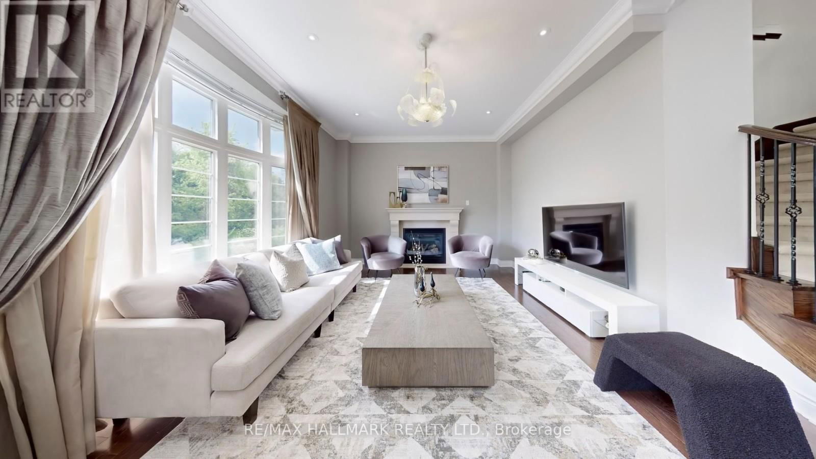 126 SIR STEVENS DRIVE Image 10